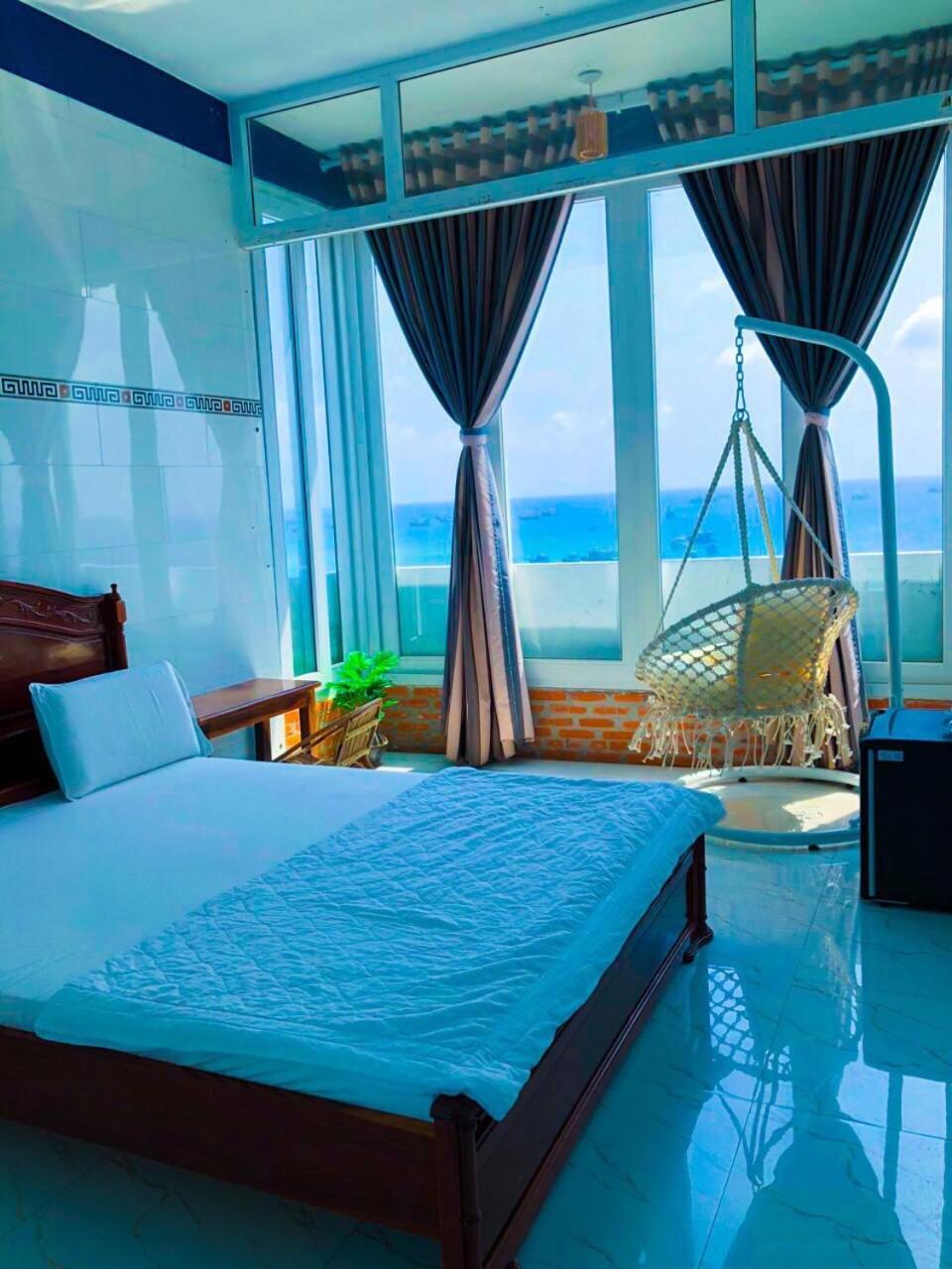 Hoàng Phú đảo Phú Quý Khách sạn Cu Lao Thu